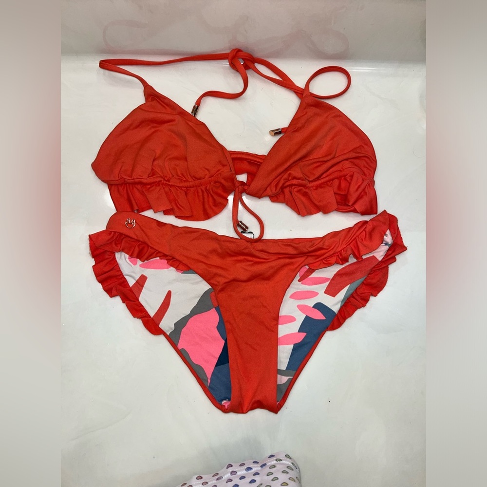 maaji size small 🧡🧡🧡🧡